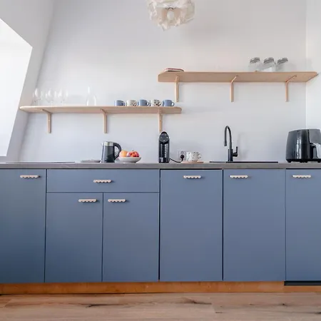 Cloud Comfort Apartment