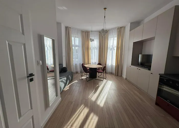 Cloud Comfort Apartment